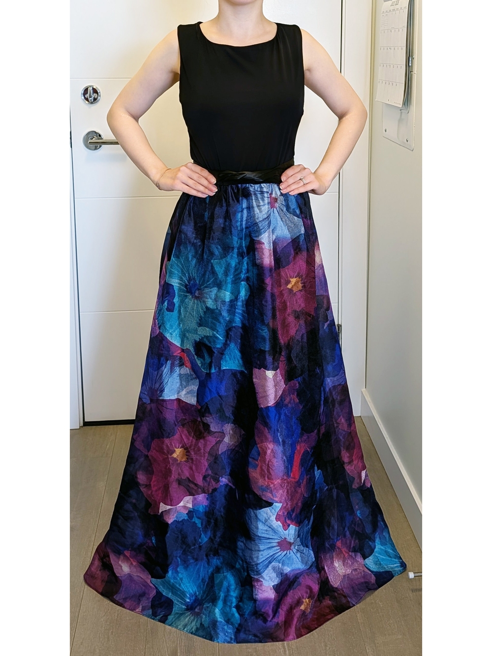 Ellen Tracy Black Waist Floral Maxi Skirt in Blue & Purple